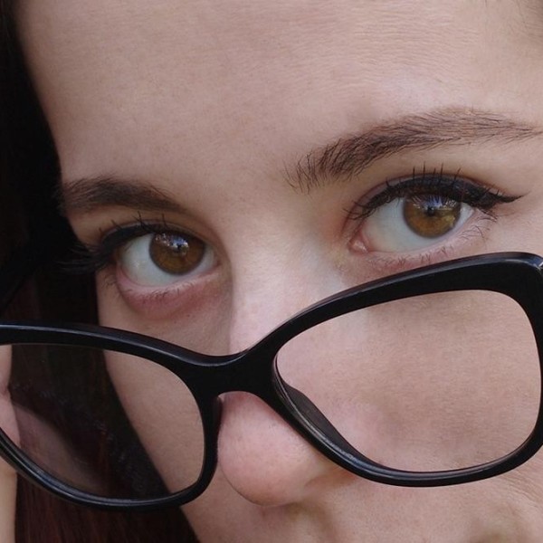 Ghid pentru Sănătatea Ochilor: 6 din cele mai frecvente probleme de vedere pe care trebuie să le știți