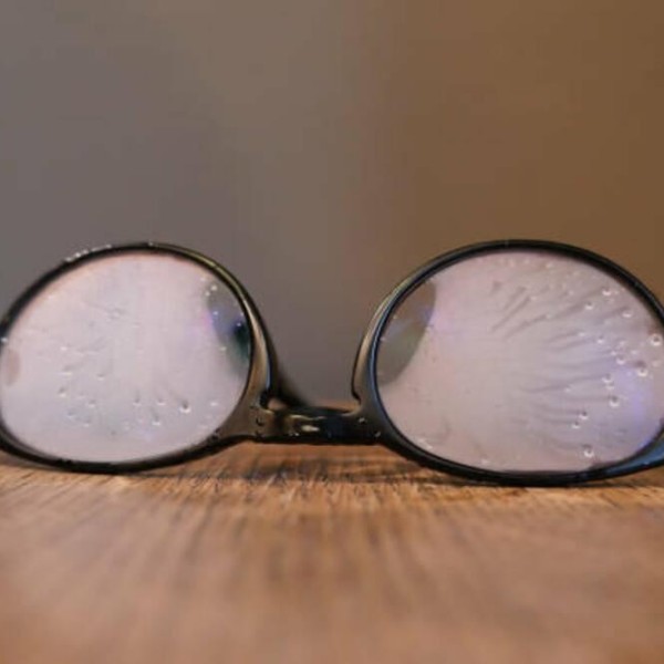Aburirea ochelarilor: Cum să o evitați?