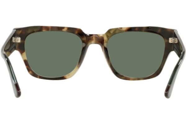 Ochelari de soare Giorgio Armani AR8147 588771 Pătrați Verzi